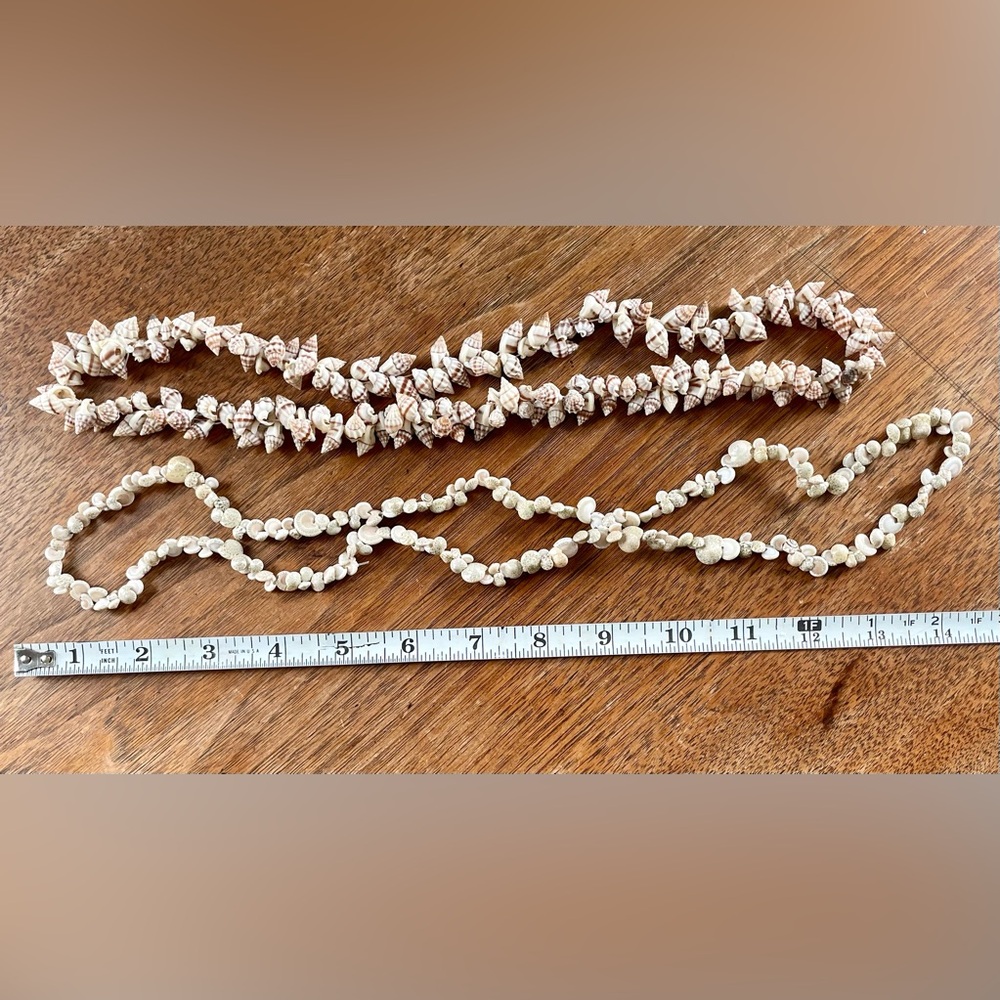 Shell necklace bundle - Picture 2 of 4